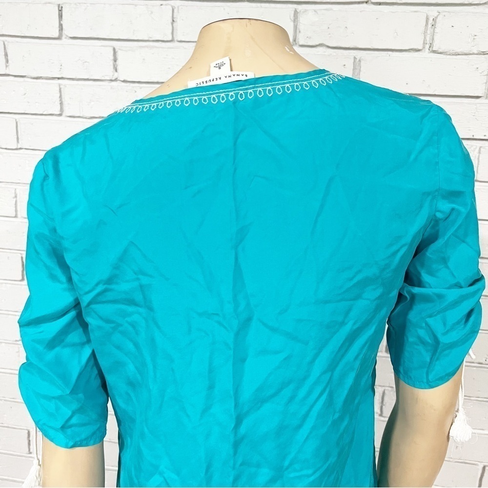 Banana Republic Women’s Turquoise‎ Embroidered Top - Picture 7 of 9